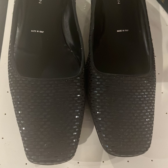 St John evening shoe - Picture 2 of 6